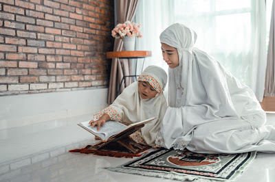 Mengajak Anak Berdoa Bersama