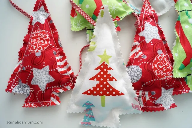 [Xmas%2520Tree%2520Bunting%25201%255B5%255D.jpg]