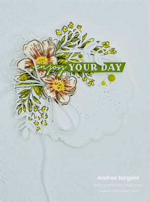 Personally create a floral card to say ‘happy birthday’ from your heart.