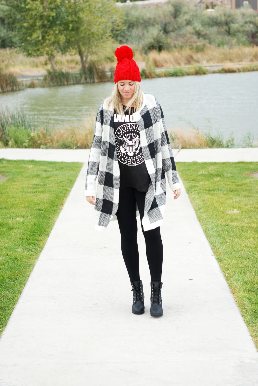 ALMOST FALL FEATURING LONG TALL SALLY & #WIWT LINK UP!