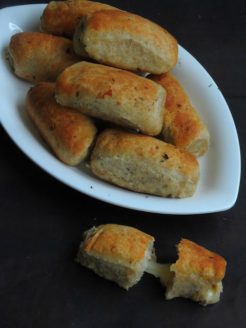 Mozzarella Stuffed Bread Sticks