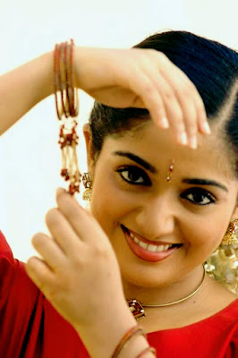 Kavya Madhavan Actress Photos Stills Gallery