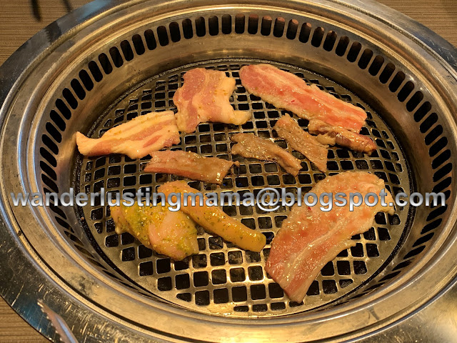 grilling meat @Gyu-Kaku