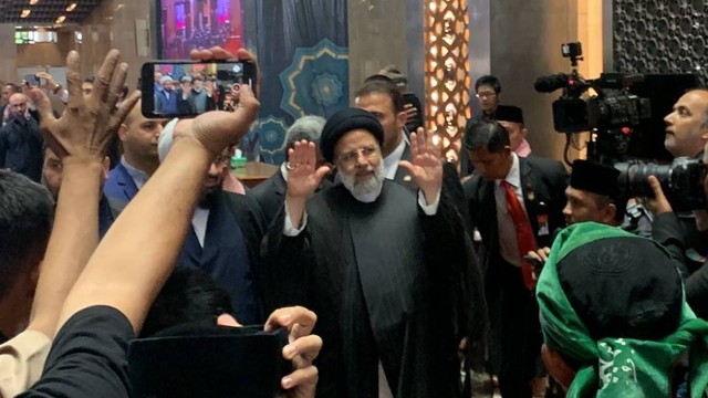 Shalat di Istiqlal, Presiden Iran Puji Solidaritas di Indonesia: Bisa Memahami Siapa Teman Siapa Musuh