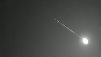 http://sciencythoughts.blogspot.co.uk/2016/03/bright-fireball-metoer-seen-over-much.html