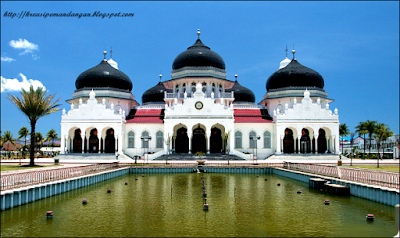 Tempat Wisata Dan Sejarah Yang Berada Di Daerah Aceh 