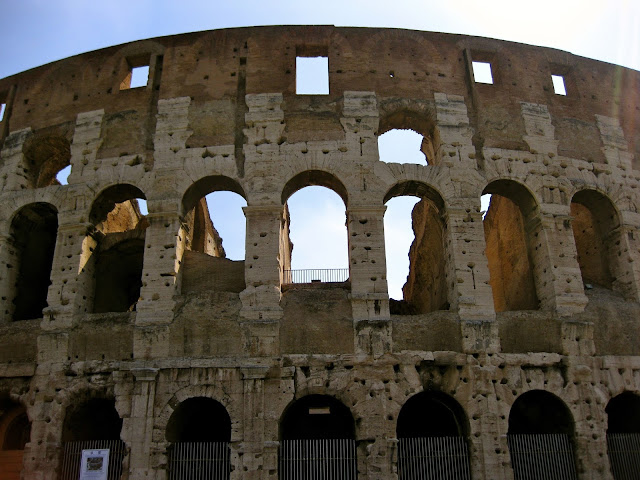 Roma-Colosseo