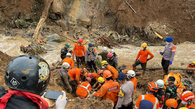 Mengharukan Derita Korban Longsor Cianjur      