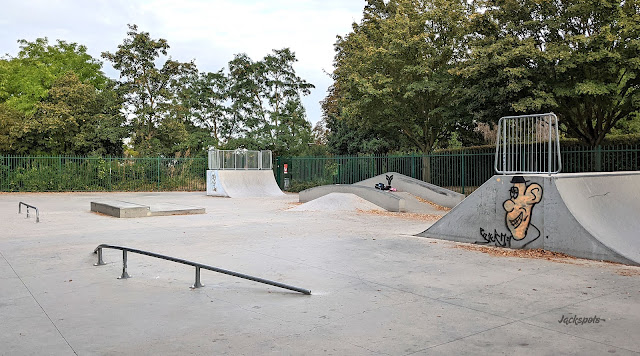 skatepark suresnes