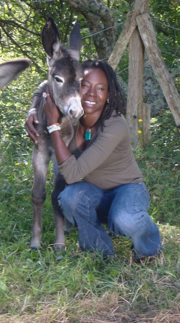 [Violet+With+donkey.jpg]