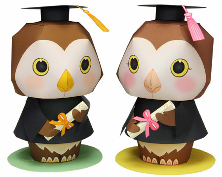 Graduation Message Doll Papercraft