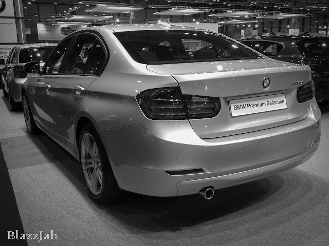 Free stock photos - BMW 318d Berlina - Luxury cars - Sports cars - Cool cars - Season 3 - 12