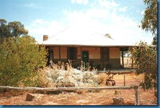 1999 - 374