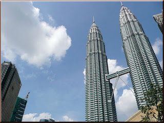 ตึกแฝด เปโตรนาส ทาวเวอร์ มาเลเซีย Petronas Twin Towers