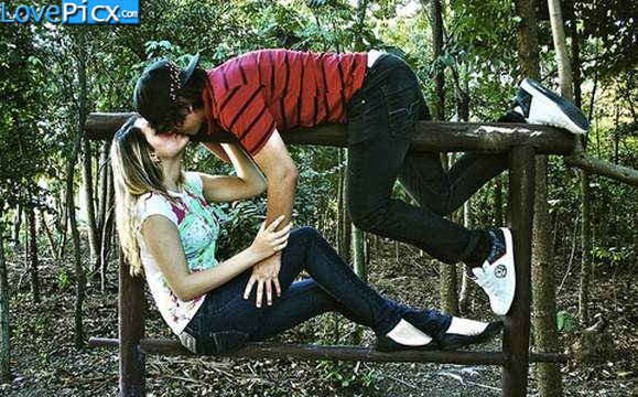 Love Couple Boy Girl Sweet Kiss