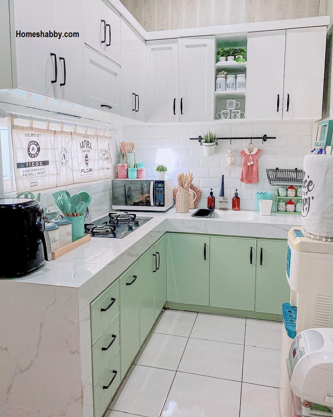 Contoh Dapur Minimalis Sederhana Yang Mudah Ditiru Di Rumah Kecil Homeshabbycom Design Home Plans