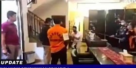 Brigadir J Merunduk Minta Ampun Saat Ditodong Pistol Bharada E Brigadir J Merunduk Minta Ampun Saat Ditodong Pistol Bharada E