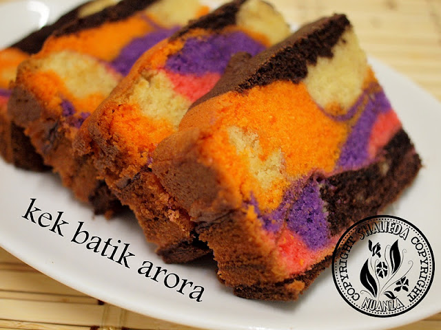 Pesona Cinta Cida de'Nuanza: kek batik arora