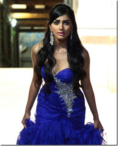 Actress Pooja Hegde in Mugamoodi Movie New Stills