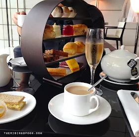 High Tea at a Hotel in London, England | therisingspoon.com