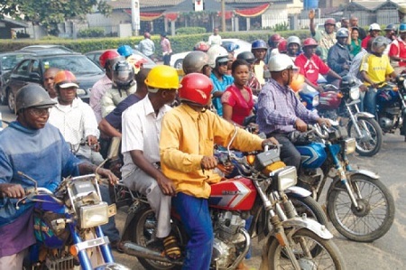 New Tactic? Robbers Spray Pepper on Motorcyclist's Eyes Before Carting Away Belongings in Ogun