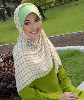 cewek-cantik-berjilbab