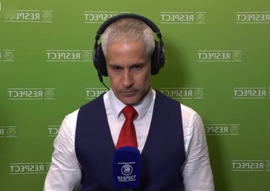 Sylvinho speaking to media after the defeat against Sweden