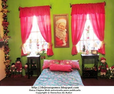 Casa de Papa Noel (Santa Claus), dormitorio de su Casa en la Villa de Papa Noel. Foto del Dormitorio de Papa Noel tomada por Jesus Gómez