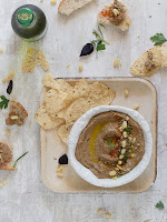  HUMMUS DE JUDÍAS BLANCAS CON AJO NEGRO