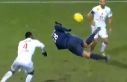 Paris St Germain player Zlatan Ibrahimović attempts to score with a scorpion kick