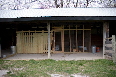 small horse barn pictures