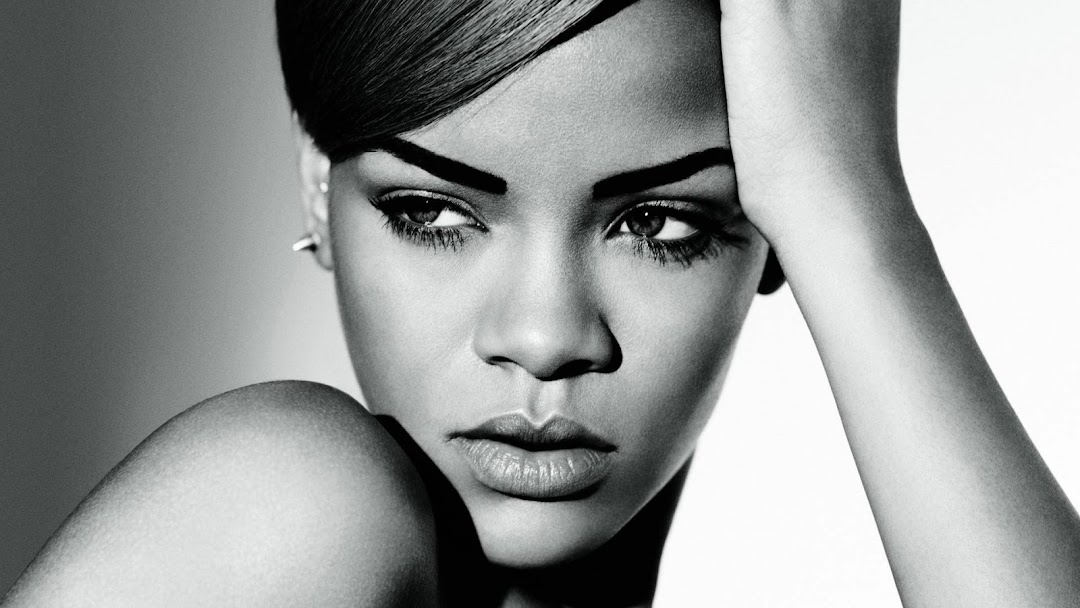 Rihanna HD Wallpaper 2