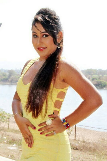 Priyanka Pandit ka Photo