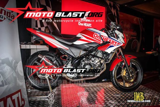 20+ Gambar Modifikasi Honda CB150R Terbaru 2014, Super 