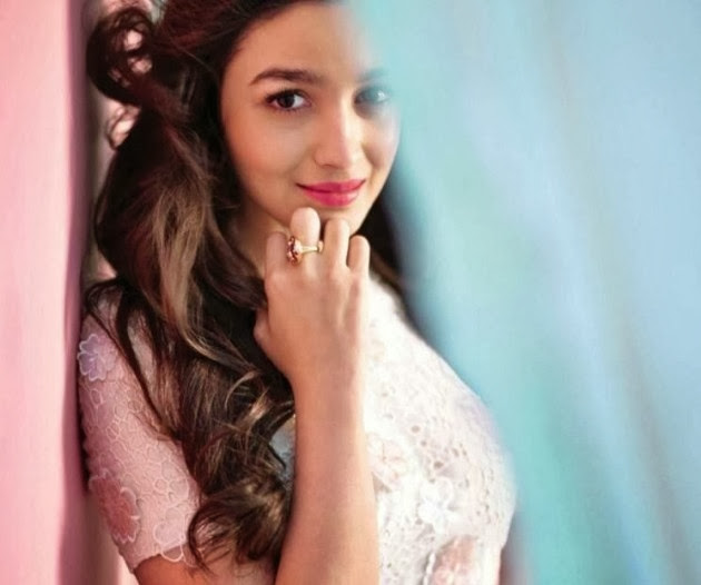 Magazine Photoshoot : Alia Bhatt Photoshot For Elle Magazine India January 2014 Issue 
