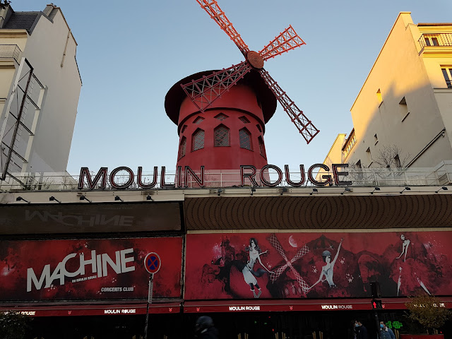 Le moulin rouge, un monument historique à Pigalle