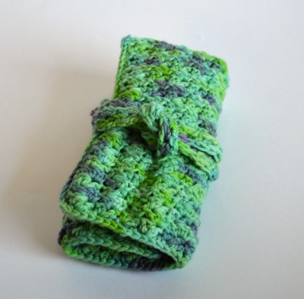 Crochet Dynamite: Clover Amour Hook Case