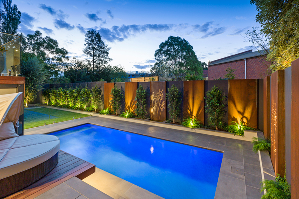 pool-decking-in-sydney