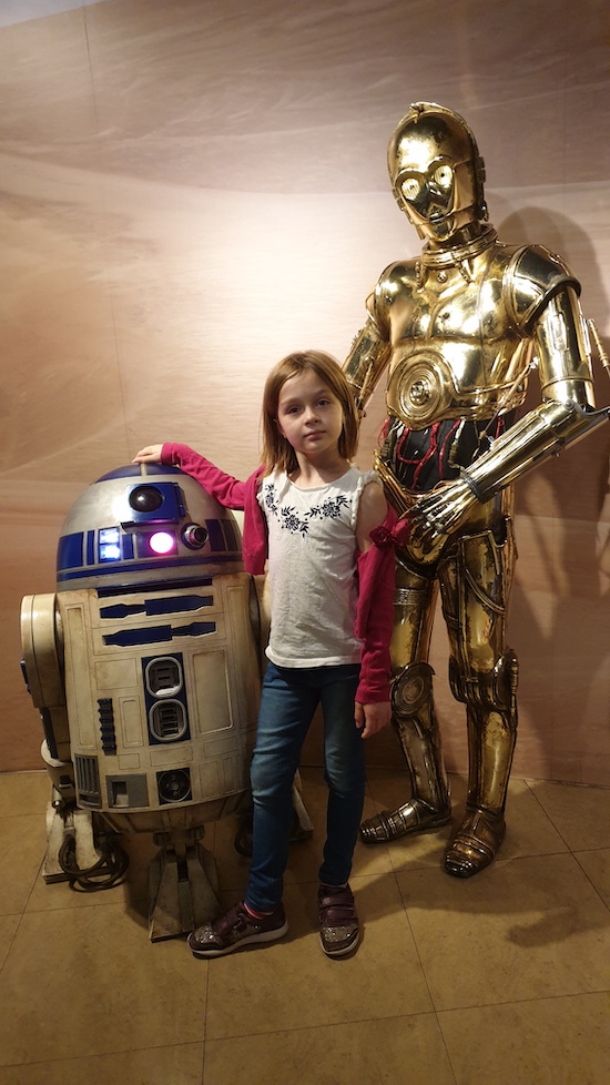 madame tussauds r2d2 star wars droid