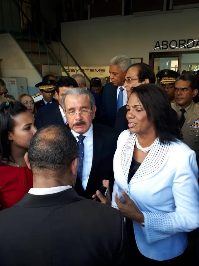 Presidente Medina inaugura Industria Militar en San Cristóbal