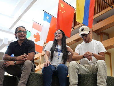 Left to right: Jennifer's cousin, Jennifer Alegría, and Jennifer's son.