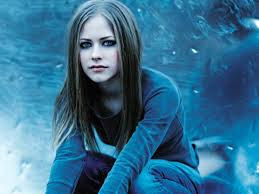 Lirik LAgu dan Kunci Gitar Alone by Avril Lavigne