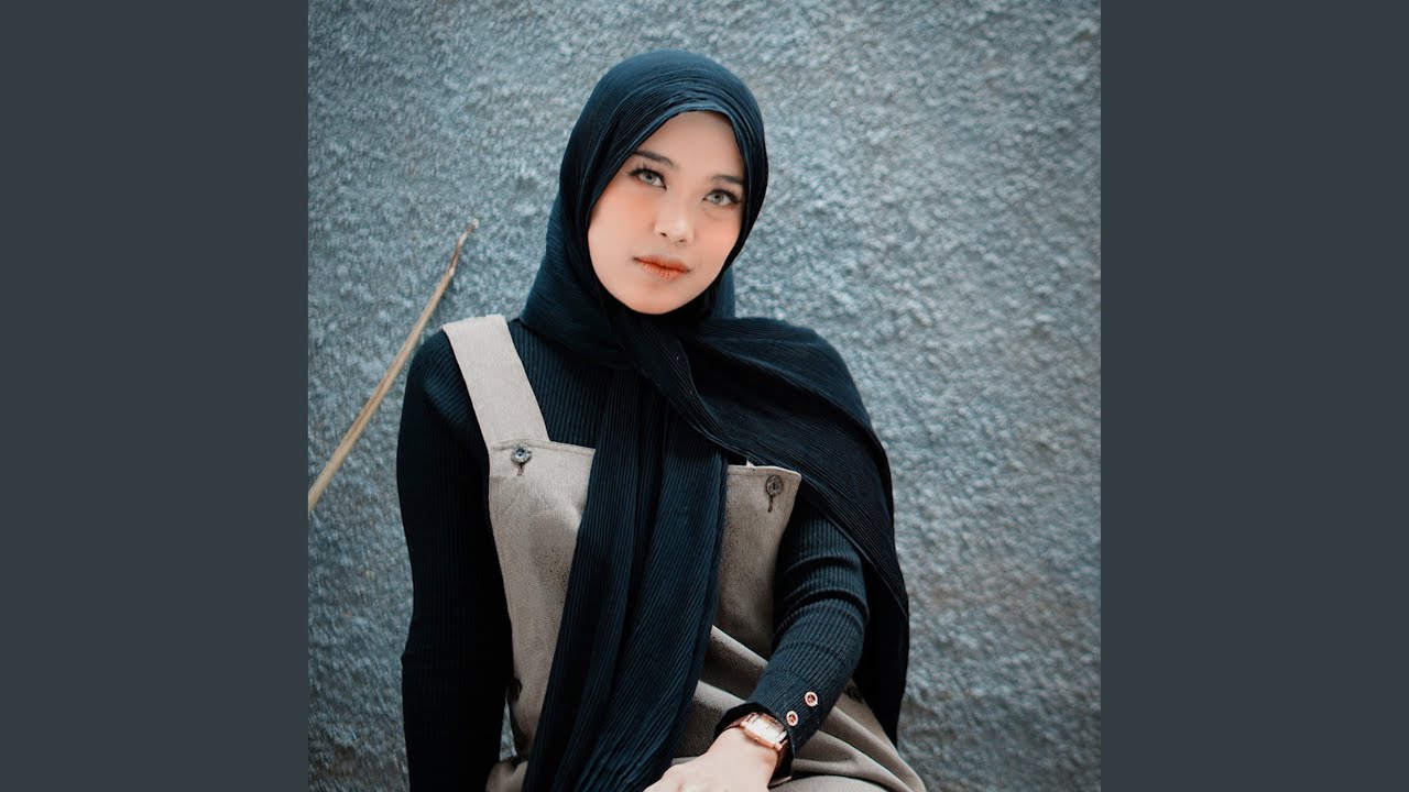 Cinta Penuh Duri - Rheka Restu