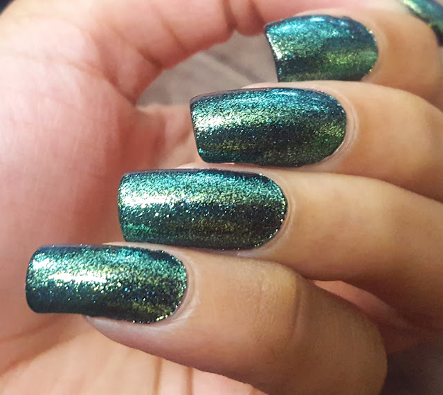 Kiko Glitter Metal Nail Lacquer 05 Bright Cerulean Swatch & Review