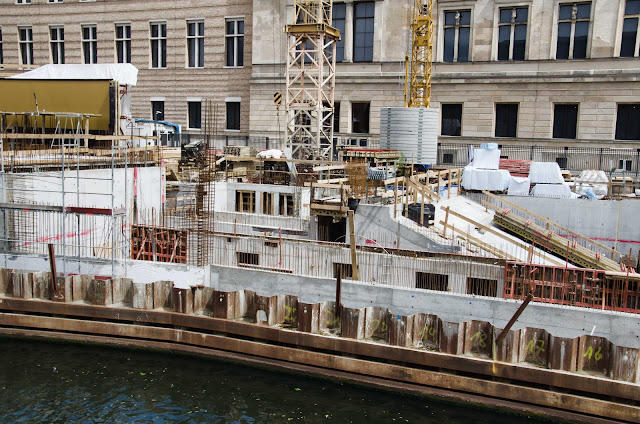 Baustelle Empfangsgebäude für die Museumsinsel, James-Simon-Galerie, Pergamon Museum, Am Kupfergraben, Bodestraße 1-3, 10178 Berlin, 02.06.2015