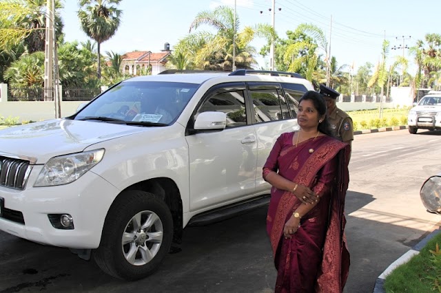மட்டக்களப்பு மாவட்ட செயலக புதிய கட்டத் தொகுதியில் நிர்வாக பணிகள் ஆரம்பம்!