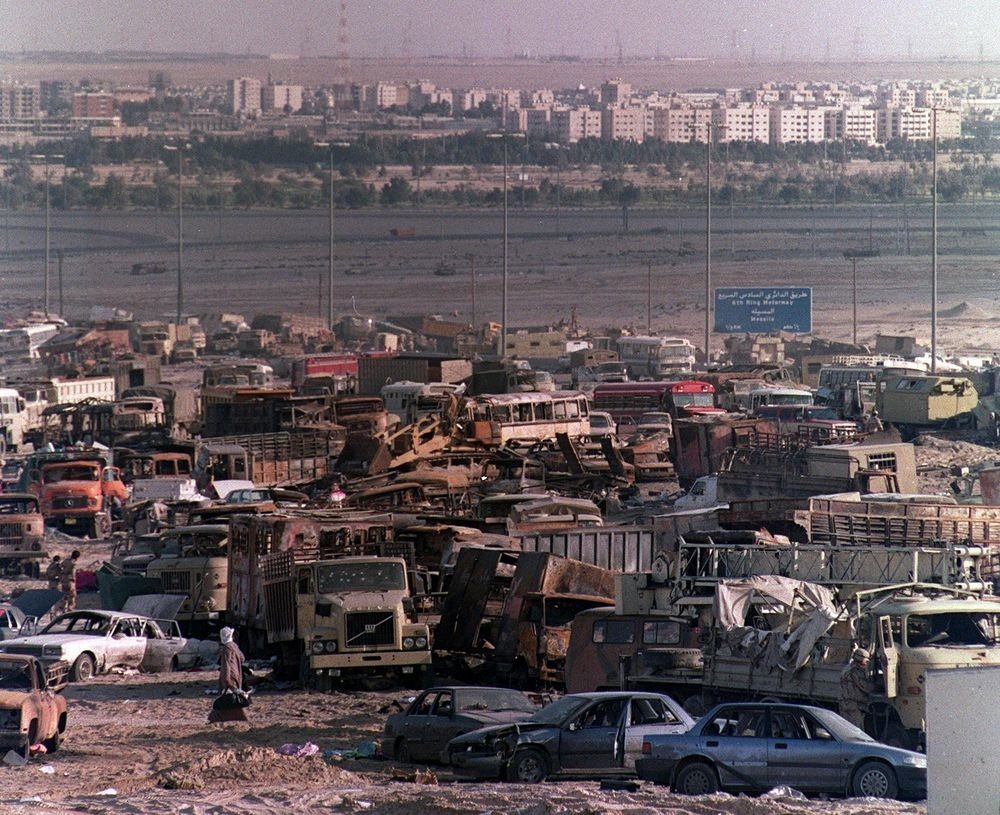 highway-of-death-iraq-2 highway-of-death-iraq-2