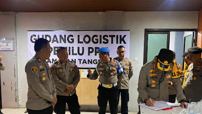 Logistik Pemilu Aman: Kapolres Metro Tangerang Kota Tinjau Gudang Penyimpanan