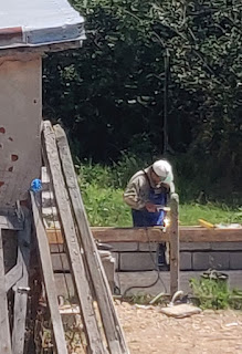 Welding the final upright in position