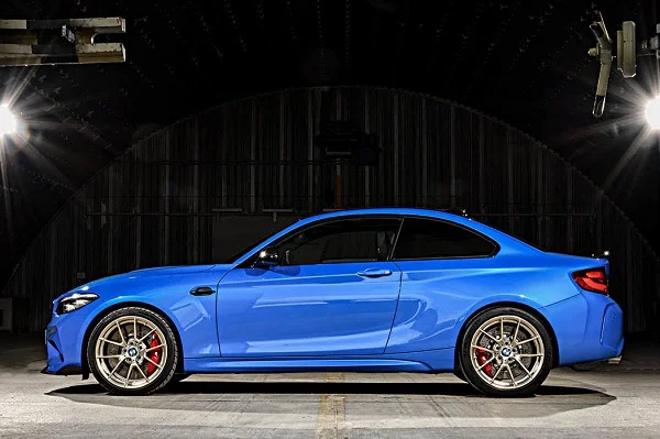 BMW M2 CS